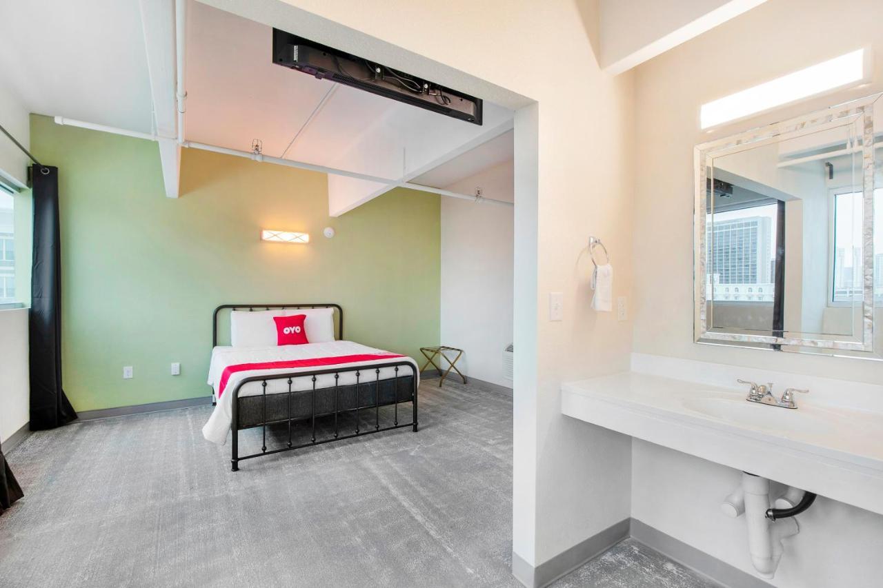 Oyo Hotel & Apartments Houston Galleria Zewnętrze zdjęcie