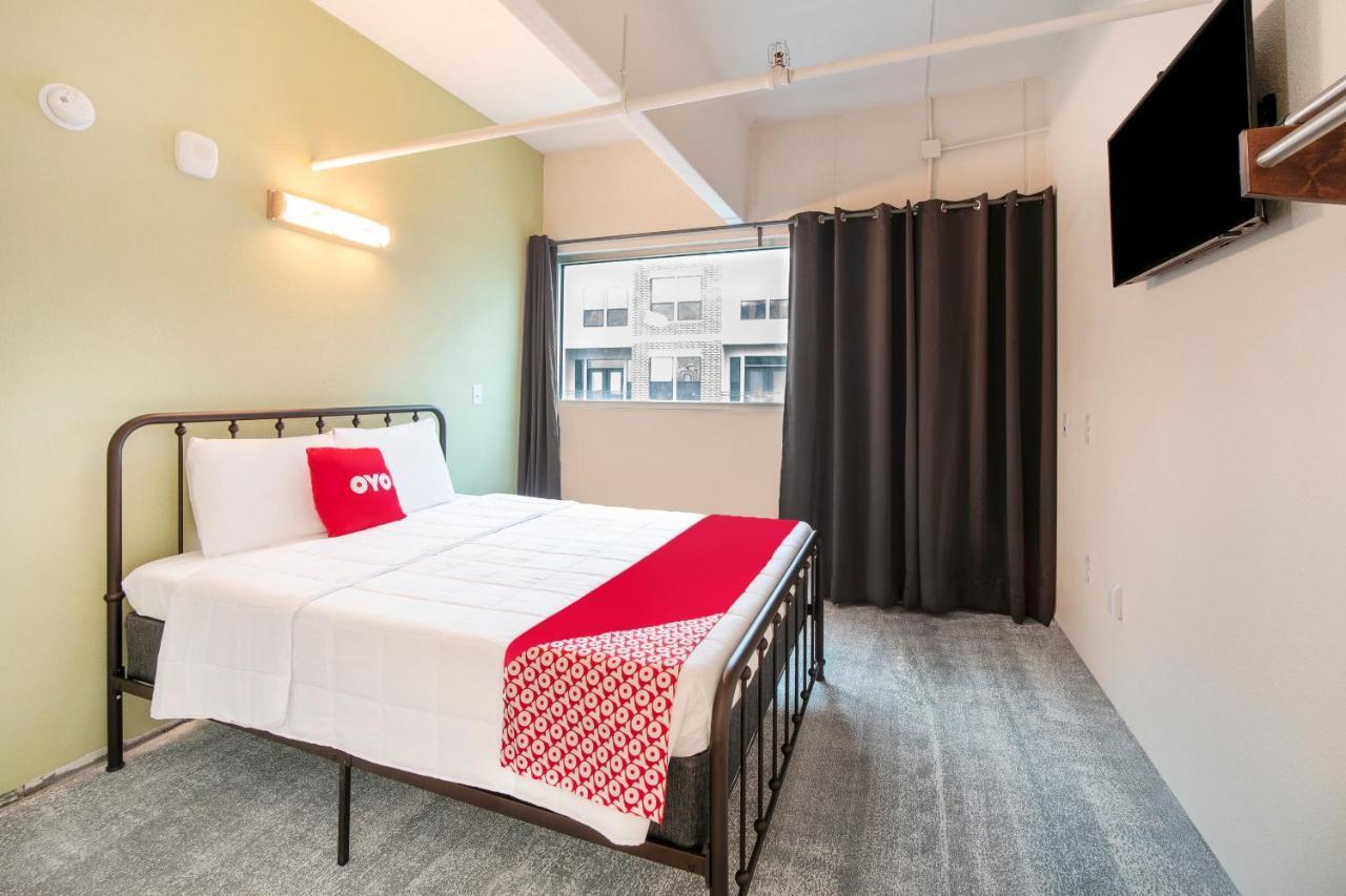 Oyo Hotel & Apartments Houston Galleria Zewnętrze zdjęcie