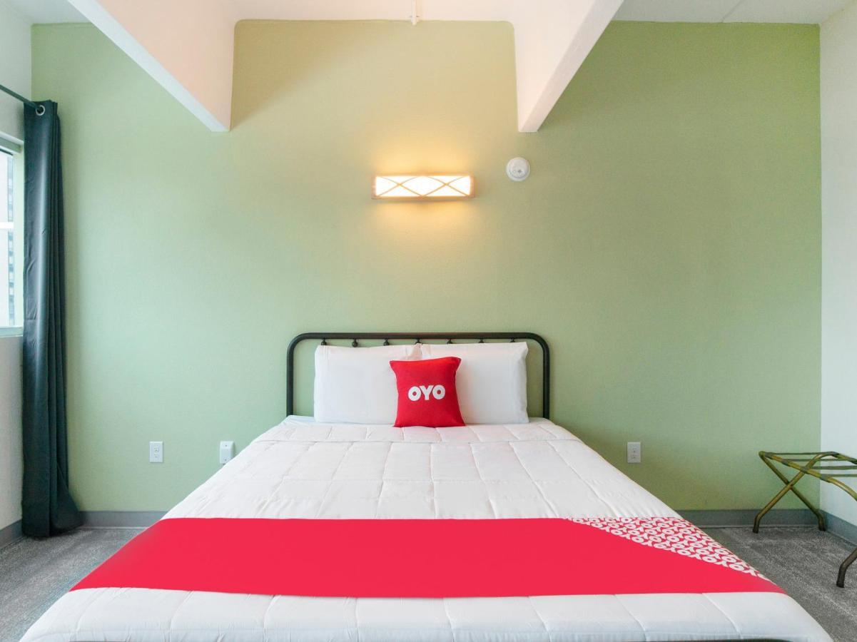 Oyo Hotel & Apartments Houston Galleria Zewnętrze zdjęcie