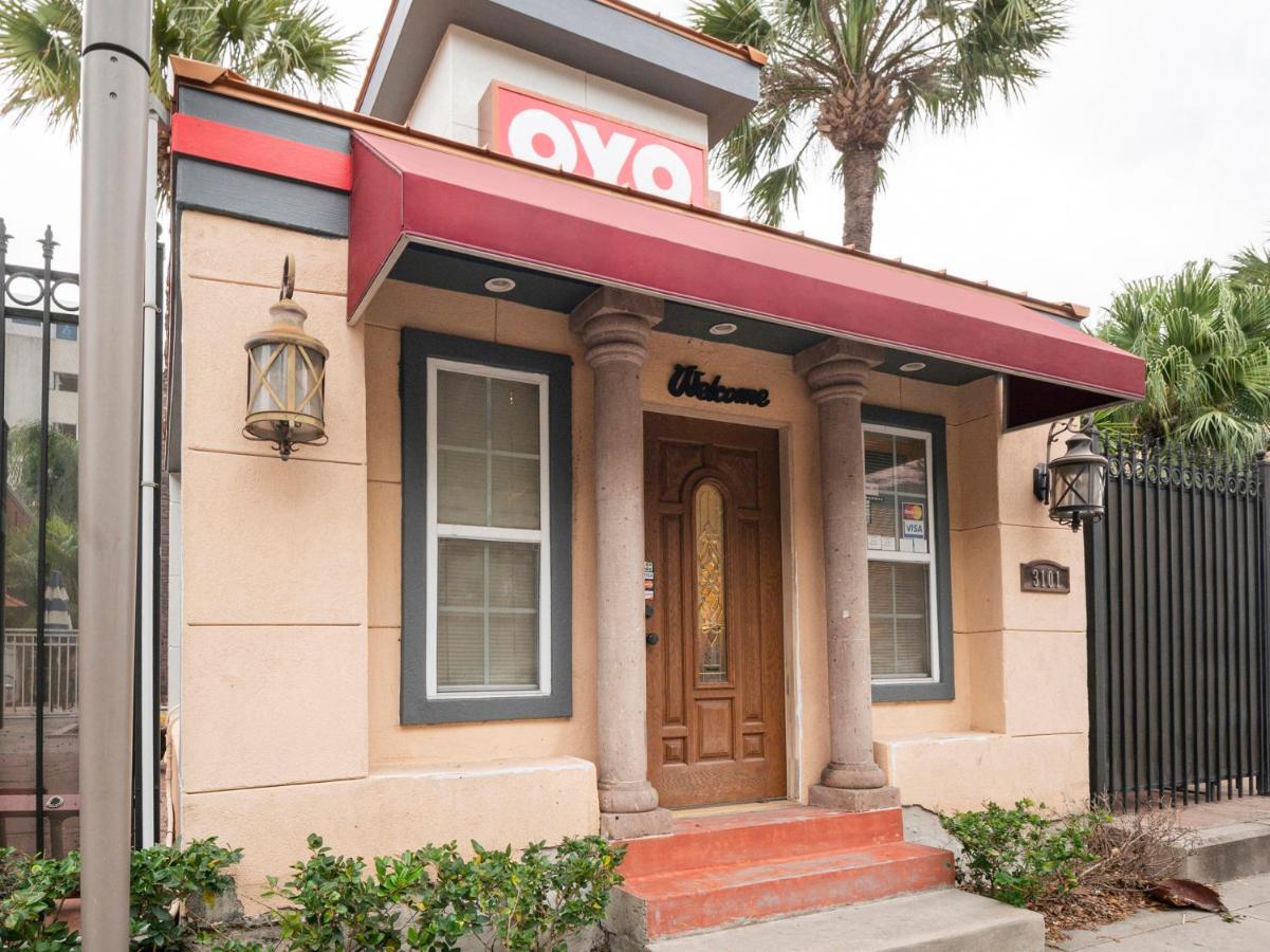 Oyo Hotel & Apartments Houston Galleria Zewnętrze zdjęcie